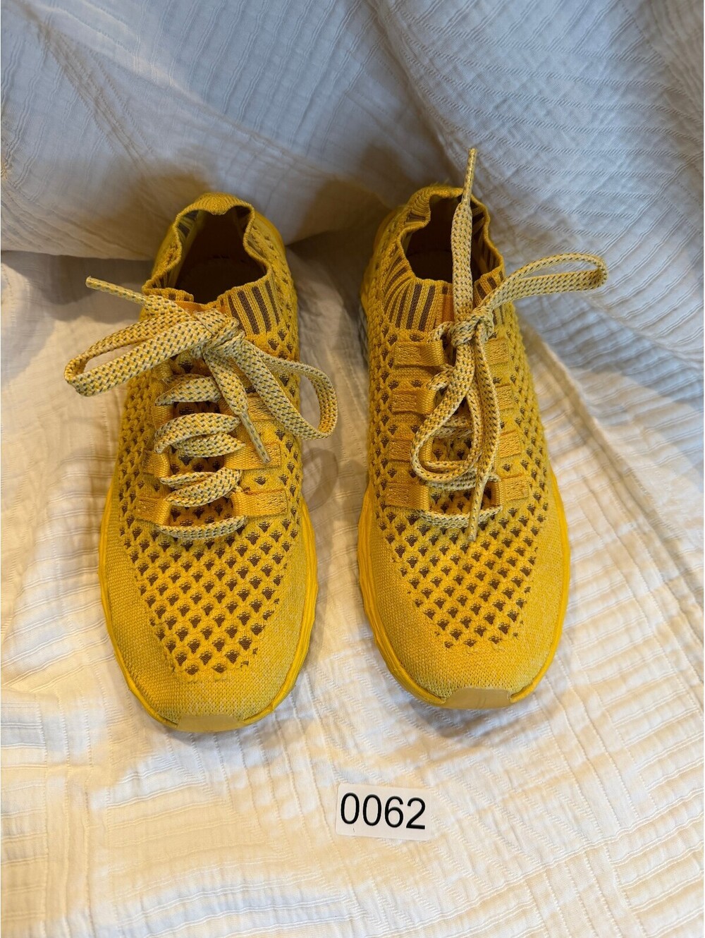 NOBULL Diamond Knit Runner Lemon Drop Yellow Sneakers Women’s 7.5